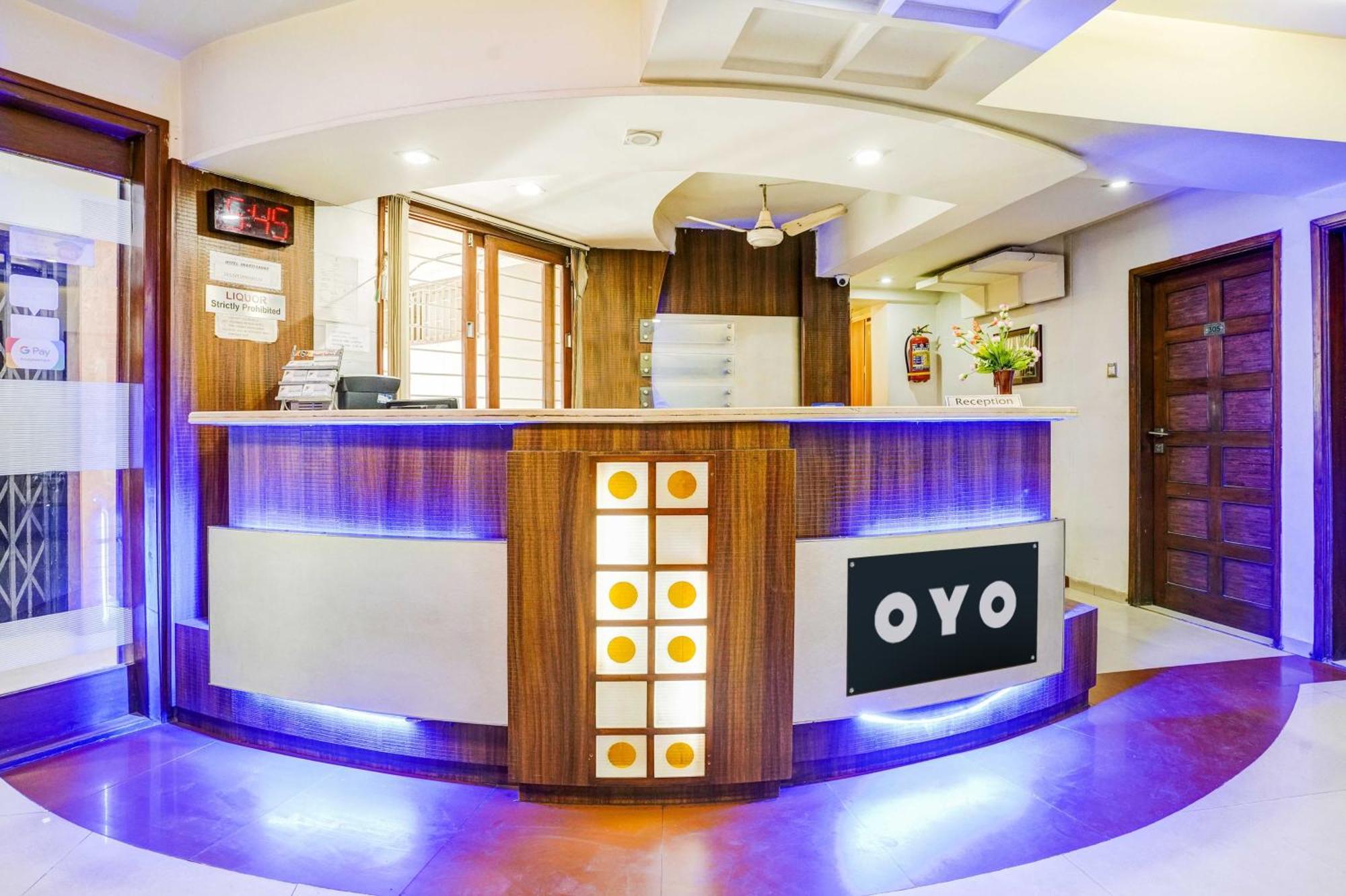 Hotel O Shanti Sadan Ahmedabad Esterno foto